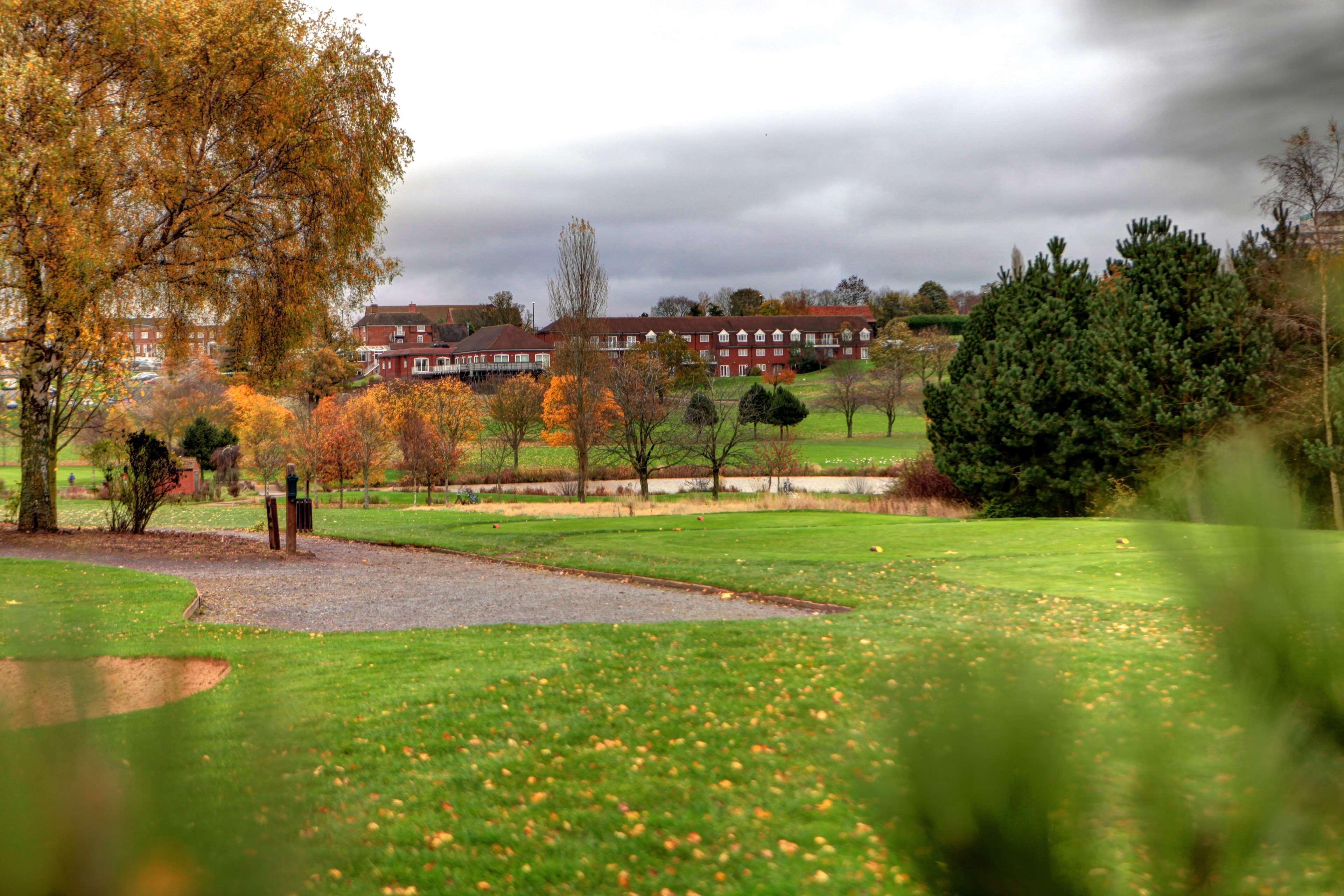 Windmill Village Hotel, Golf Club & Spa, BW Signature Collection Coventry Exterior photo